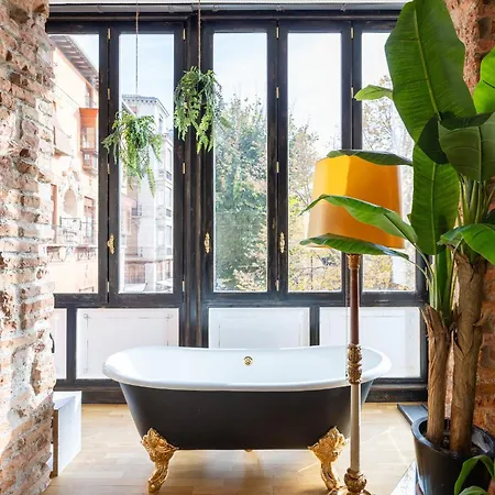 Chezmoihomes Gallery Loft * Granada