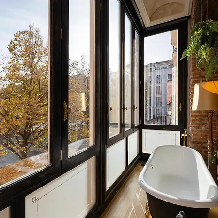 Chezmoihomes Gallery Loft Granada